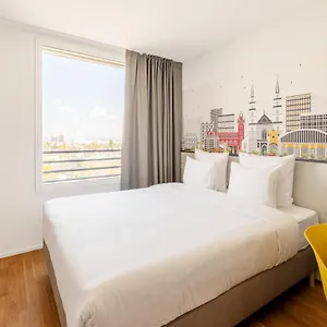B&B Hotel Basel 3*, Basilea Suiza